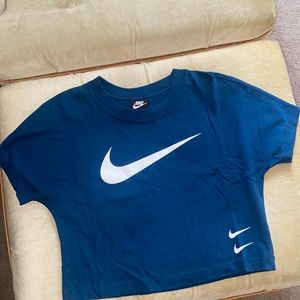 Nike crop tshirt